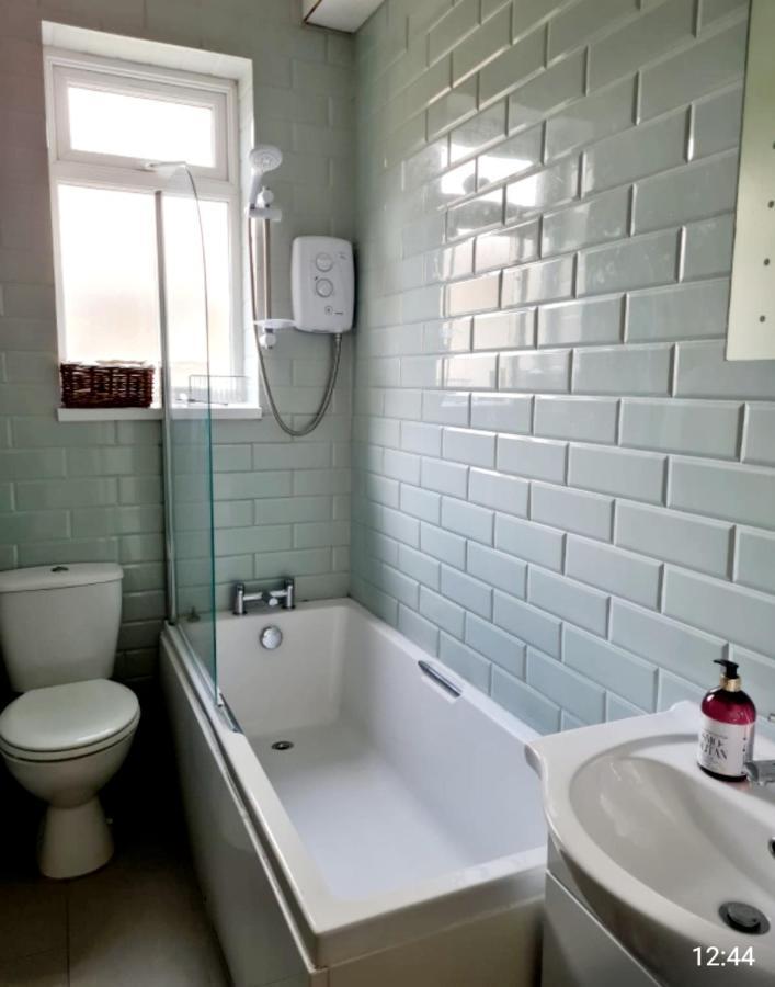 Brigg View Holiday Apartment ฟายลี ภายนอก รูปภาพ