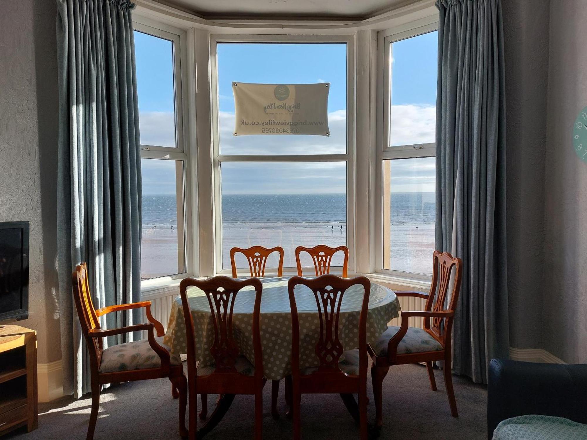 Brigg View Holiday Apartment ฟายลี ภายนอก รูปภาพ